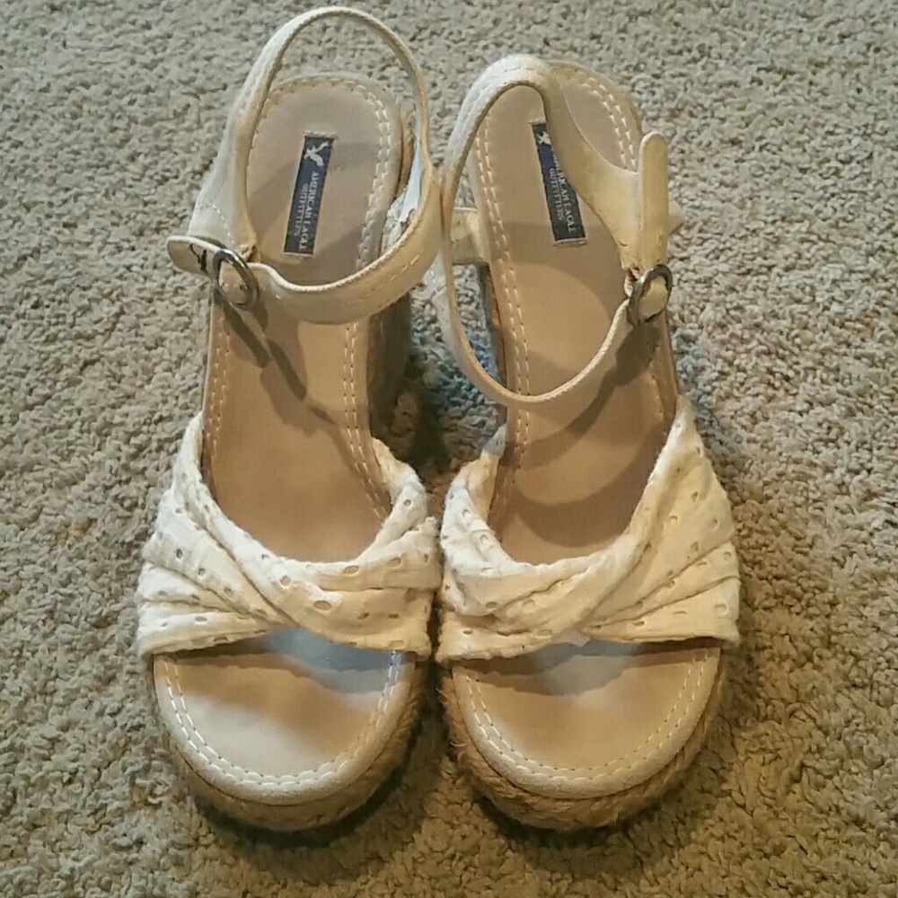 Wedge shoes